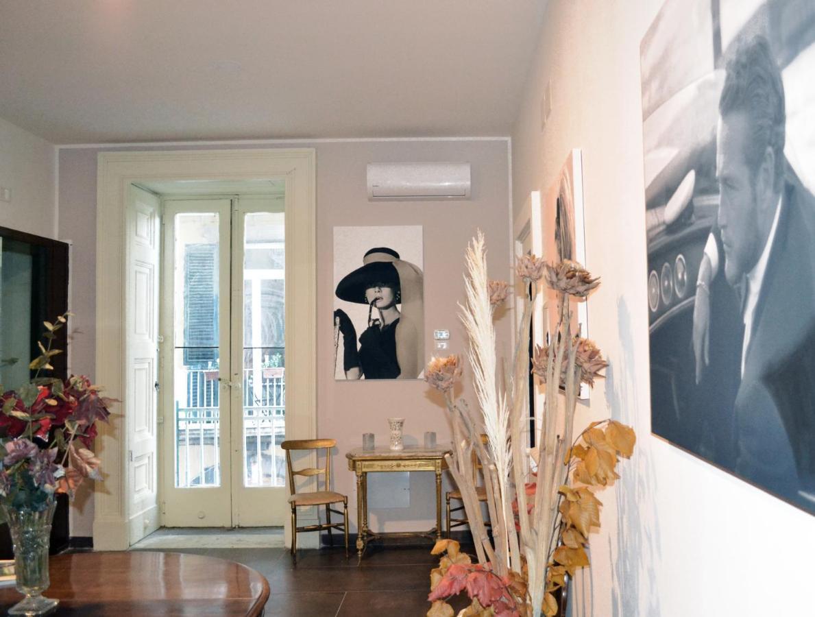 questo rinascimento CASA BRIGITTE Nápoles Exterior foto