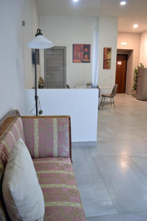 questo rinascimento CASA BRIGITTE Nápoles Exterior foto